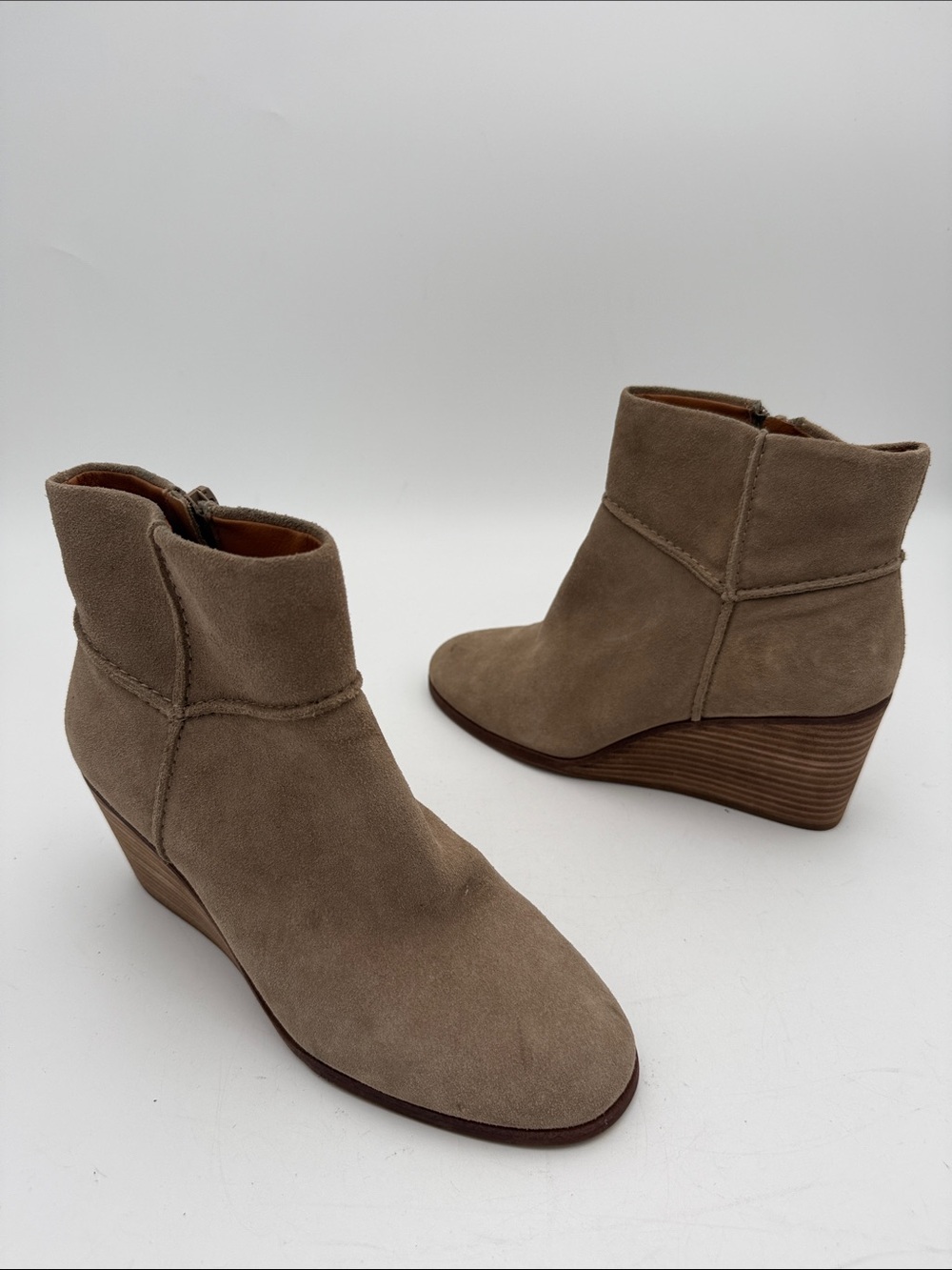 Lucky Brand Taupe Suede Wedge Ankle Boots women 8.5M casual fall winter retro